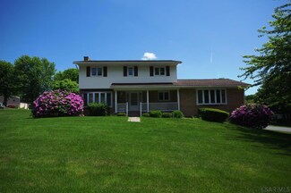 1309 Claythorne Dr, Johnstown, PA 15904