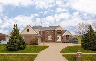 1804 Partridge Ln, Waterloo, IA 50701