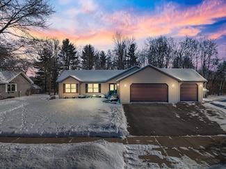 1513 S Washington Ave, Marshfield, WI 54449