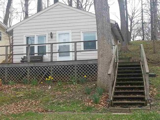 138 Ems W17 Ln, North Webster, IN 46555