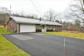 148 Farnham Rd, Conklin, NY 13748