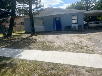 240 NW 20th Ct, Boynton Beach, FL 33435