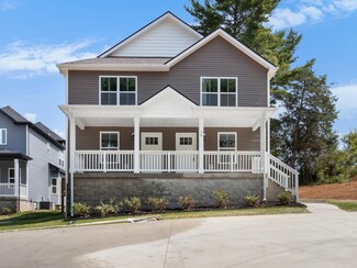 56 E Fork Dr, Clarksville, TN 37042