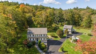 17 Goodwin Rd, Hampton Falls, NH 03844