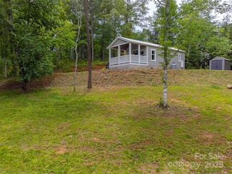 240 Bear Pen Cove, Franklin, NC 28734