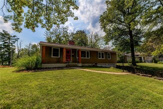 9 Allen Bend Dr, Decatur, IL 62521