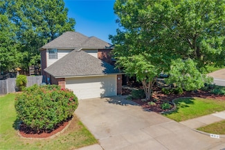 471 Caviness Dr, Grapevine, TX 76051