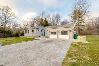 1239 Belladonna Ave, Mays Landing, NJ 08330
