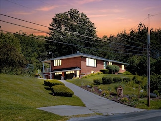 3015 Graham Ave, Windber, PA 15963