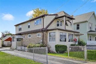 3807 Pine Ave, Niagara Falls, NY 14301