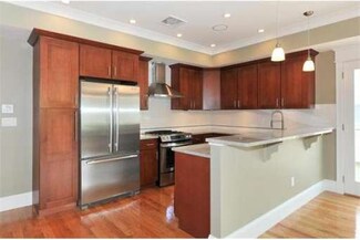 41 Coffey St Unit 3, Dorchester, MA 02122