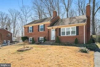 7606 Lauralin Place, Springfield, VA 22150