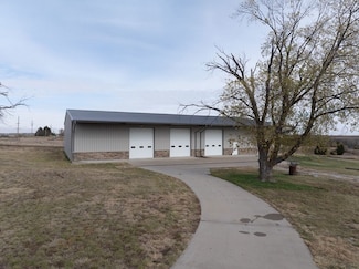 70870 15th St, Fairbury, NE 68352