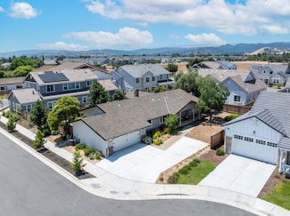 16925 Burgundy Ln, Morgan Hill, CA 95037