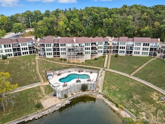 70 Robinwood Dr Unit 3E, Lake Ozark, MO 65049