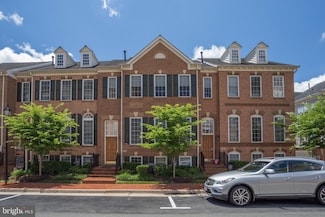 7978 Vigne Ct, Vienna, VA 22182