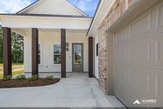 10669 Deric Ave, Denham Springs, LA 70726