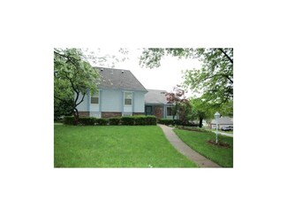 8317 N Overland Dr, Kansas City, MO 64151