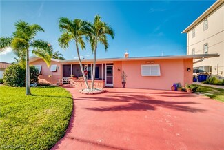 11611 Island Ave, Matlacha, FL 33993