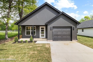 12407 Hiawatha Ave, Louisville, KY 40223
