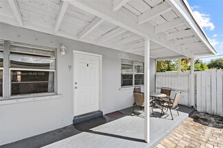 1127 NE 5th Ave Unit 4, Fort Lauderdale, FL 33304