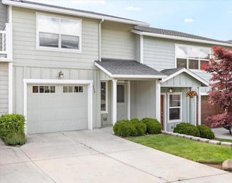 237 Dunthorpe Dr, Medford, OR 97504