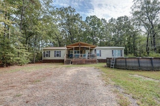 126 Tall Oak Rd, Hooks, TX 75561