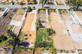 389 W Mendocino St, Altadena, CA 91001