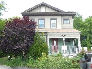 50 Otis St, Lowell, MA 01852