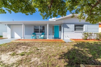 4233 Ridgefield Ave, Holiday, FL 34691
