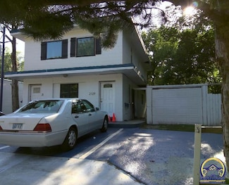 2129 SW Buchanan St, Topeka, KS 66611
