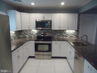 63 Conifer Rd, Levittown, PA 19057