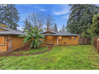 13228 SE Brooklyn Ct, Portland, OR 97236