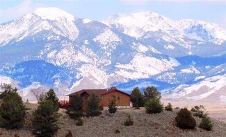 12 Mercury Ln, Emigrant, MT 59027