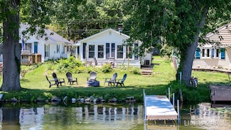 8919 Waruf Ave, Portage, MI 49002