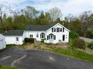18 Smart Rd, Belfast, ME 04915