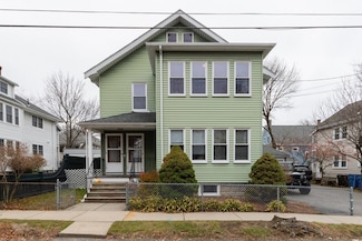 17-19 Worcester St Unit 19, Belmont, MA 02478