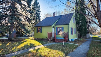 1203 3rd St S, Moorhead, MN 56560