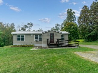357 Fox Hollow Rd, Binghamton, NY 13904