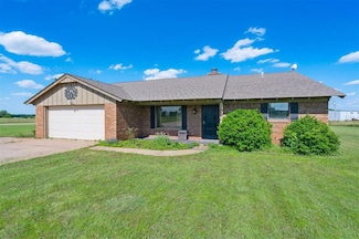 1500 S Railroad St, Marlow, OK 73055
