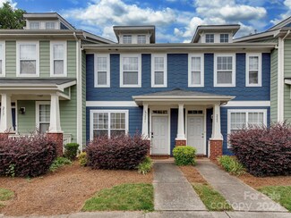 221 Hurston Cir, Charlotte, NC 28208