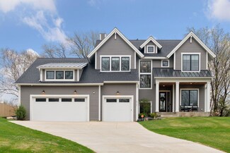 5721 Olinger Rd, Edina, MN 55436