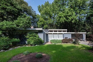 15 Field Rd, Lexington, MA 02421