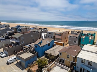 51 Surfside Ave, Seal Beach, CA 90743