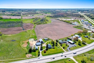 6703 Hwy 42 57, Sturgeon Bay, WI 54235