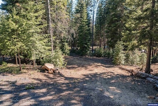 26 Aspens Highland Ct, Crescent Lake, OR 97733