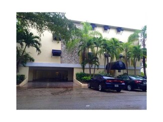 427 Santander Ave Unit 206, Coral Gables, FL 33134