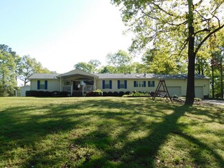 5758 Riverfork Rd, Waterloo, SC 29384