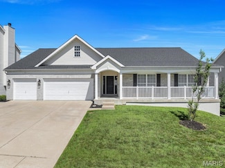 153 Henderson Dr, Wentzville, MO 63385