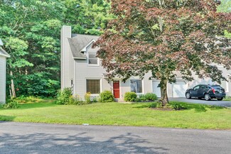 29 Old Orchard Rd Unit 4, Saco, ME 04072
